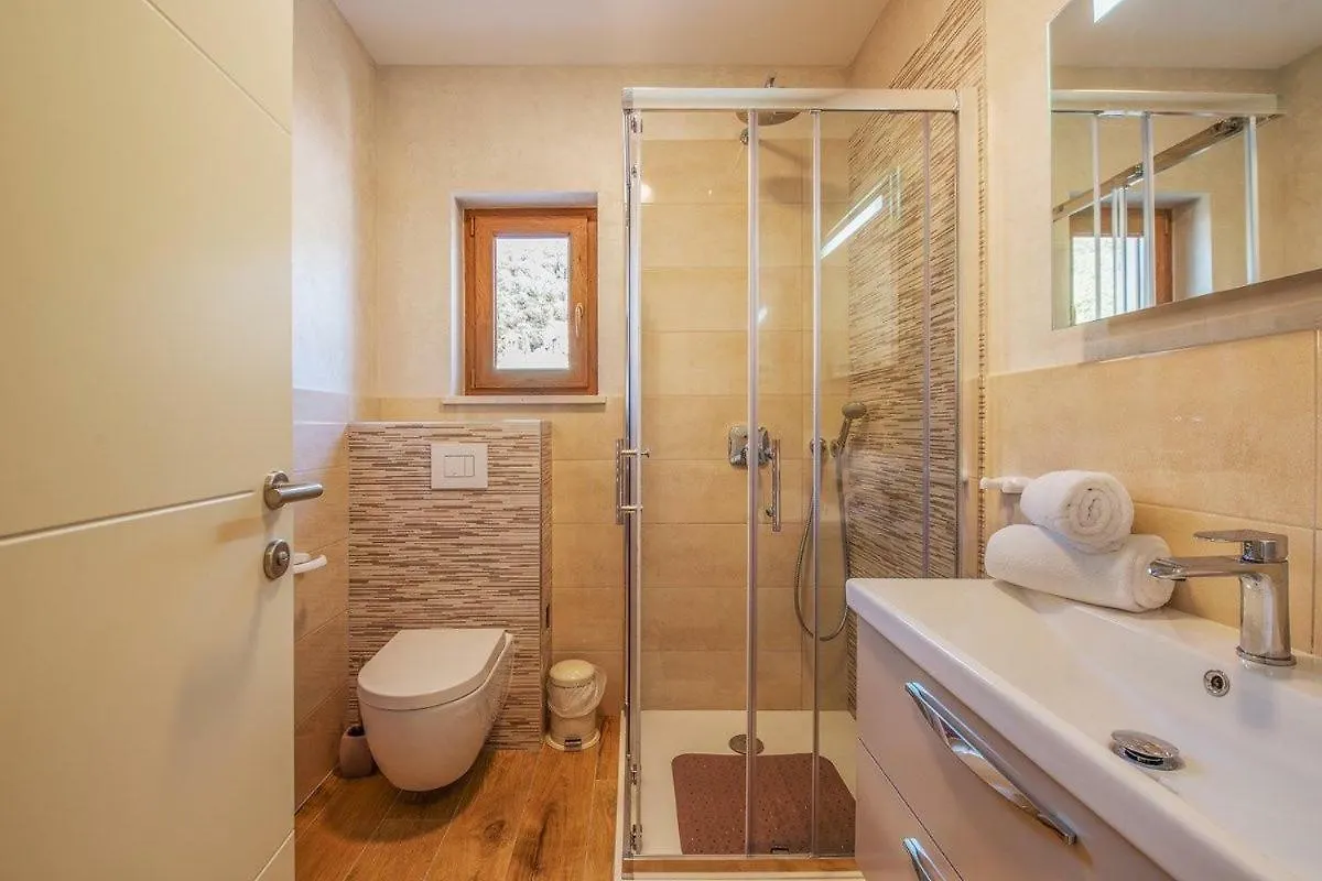 Villa Porto كرينكا